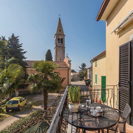 Apartment Complex Orzan Lovrecica Exterior photo