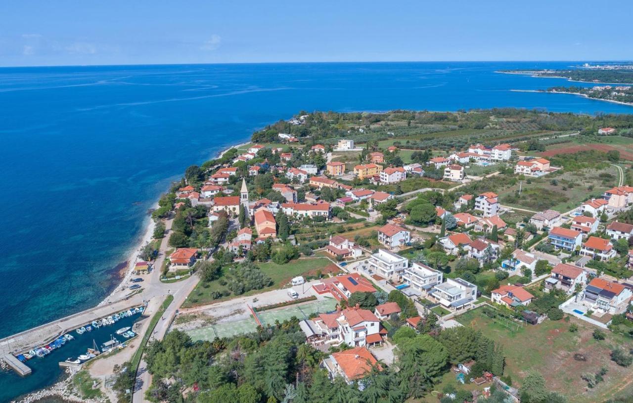 Apartment Complex Orzan Lovrecica Exterior photo
